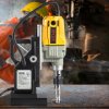 Magnetická vŕtačka 1100W 4 cm 2697lbf/12000N 580 RPM s 7 vrtákmi
