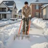 Lopata na sneh s kolieskami 61 cm, obojstranná čepeľ, 90° rukoväť