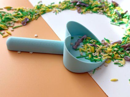 Naběračka srdce – světle modrá