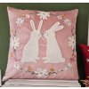 Vyšívaná obliečka na vankúš BUNNIES