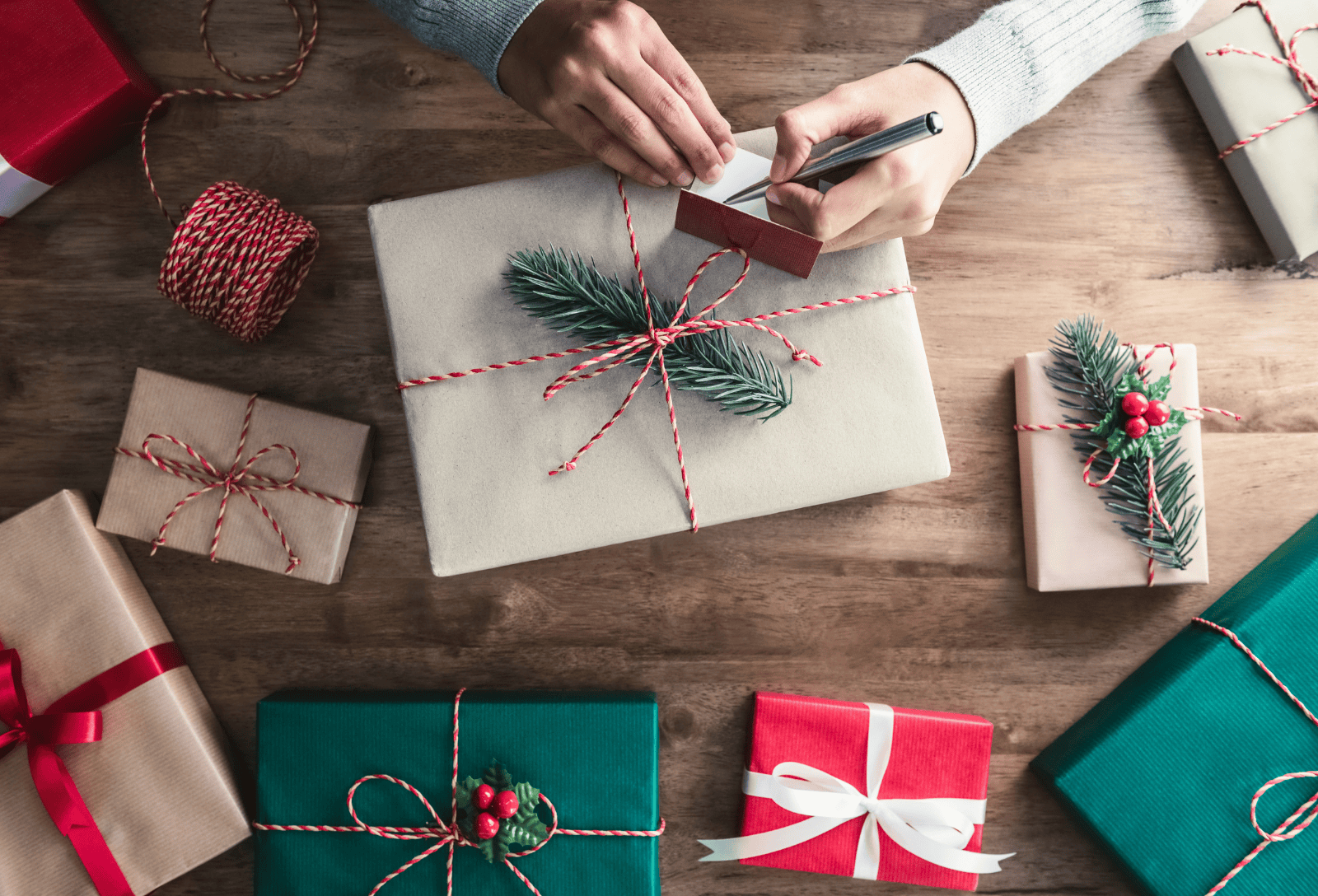 Rozcestník s tipy na ty nejlepší dárky k Vánocům: darujte zážitky i vzpomínky