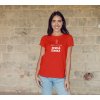 Dámske tričko mockup skvela zenska cervene