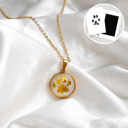 nahrdelnik-otisk-tlapky