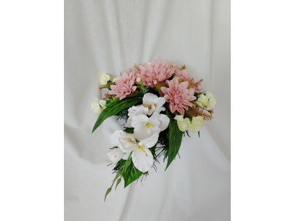 Ikebana dáhlia, karafiát