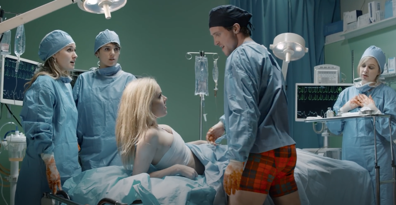 10 nejlepších reklam na pánské spodní prádlo