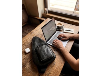 panska crossbody taska dernier sl 316 cerna 01