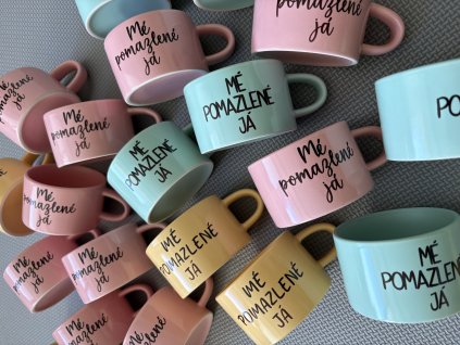 Hrníček na kávu Mé pomazlené já - akce
