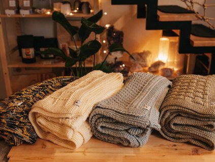 Ručně pletená deka