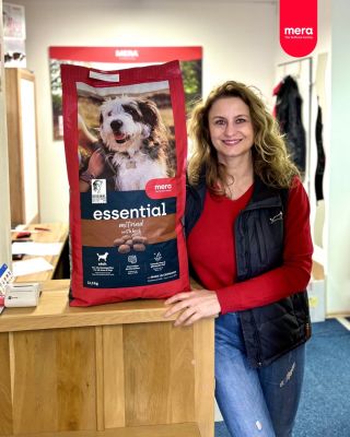 I my budeme v tombole! 🎟️🐕 Rozhodli jsme se podpořit místní hasičský ples a do tomboly věnovat tohle poctivé 12,5kg balení...