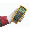 Fluke 1503 měřič izol odporu v ruce