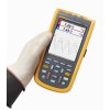 Fluke 125 v ruce