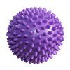 Masážní míček s bodlinami soft sv. fialová  9cm
