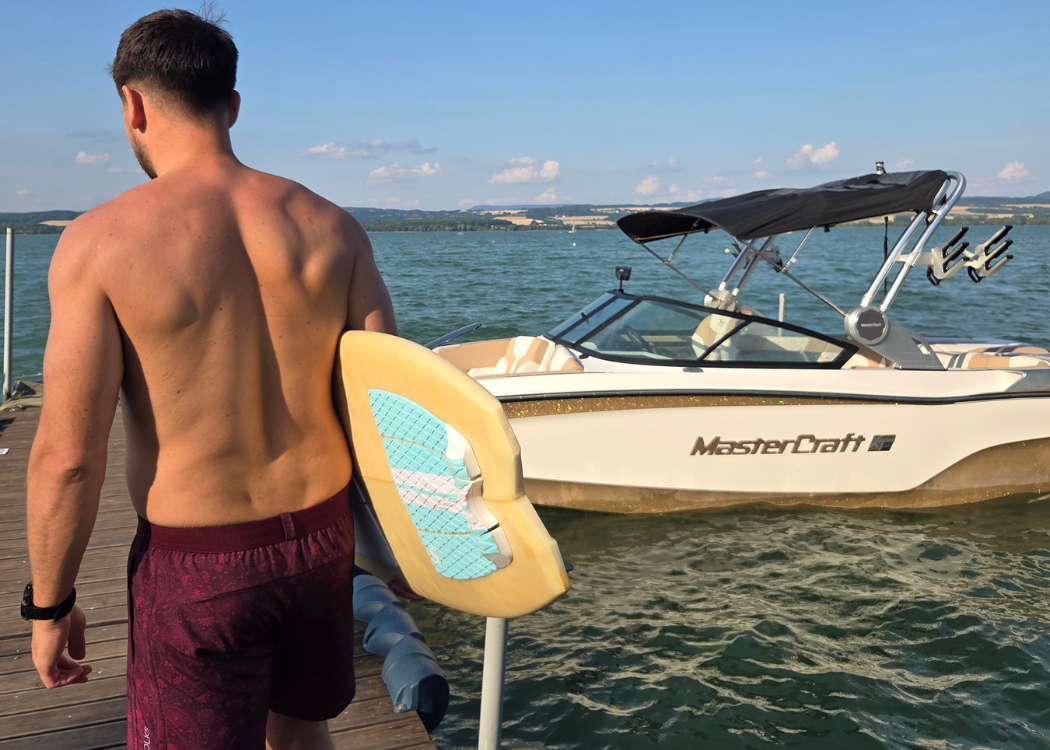 Wakesurf Rozkoš – jedno z nejlepších míst pro wakesurf v Česku.