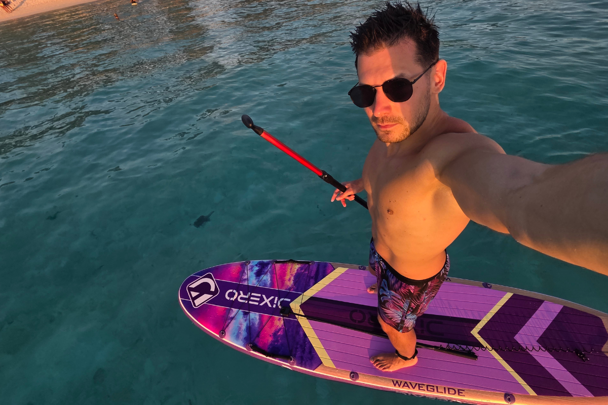 Snorchlovani Maledivy manty zraloci