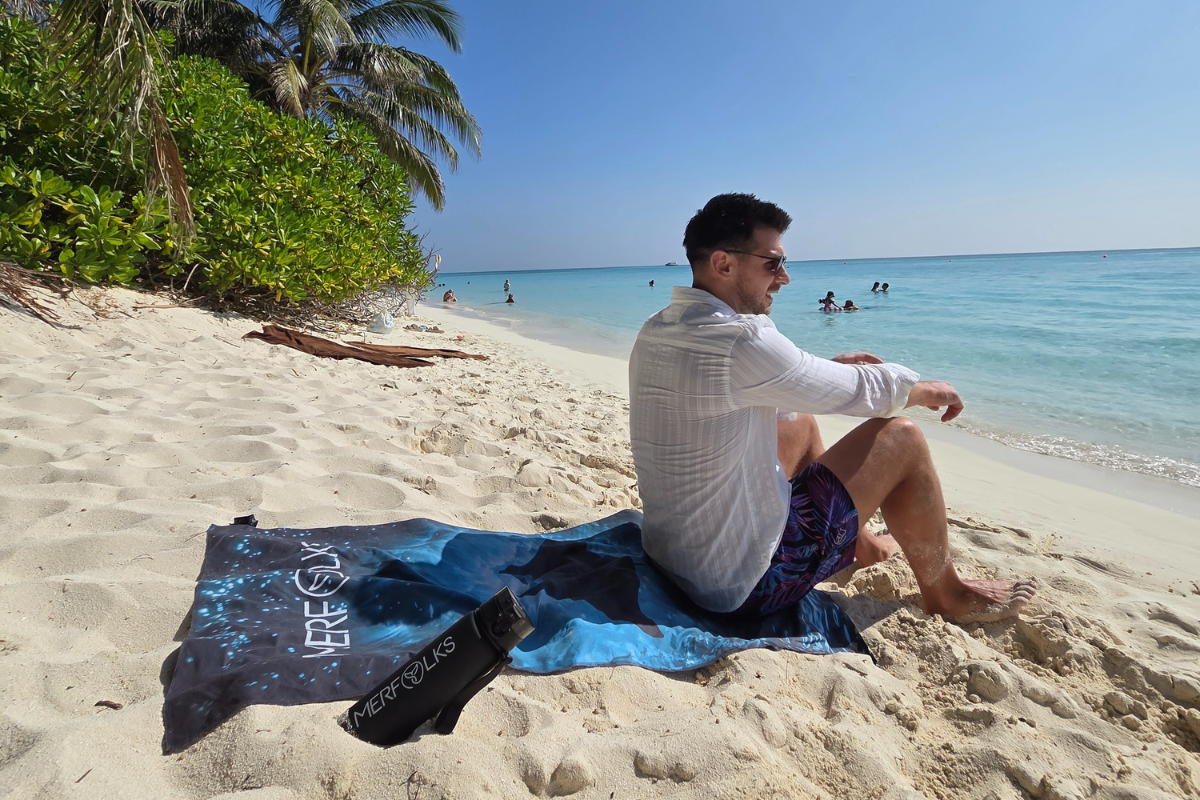 Thoddoo Island Maledivy pláž