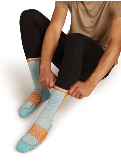 FW25 BM W Men Merino Blend Run Ultralight Crew 0A56VL0H4 02 01