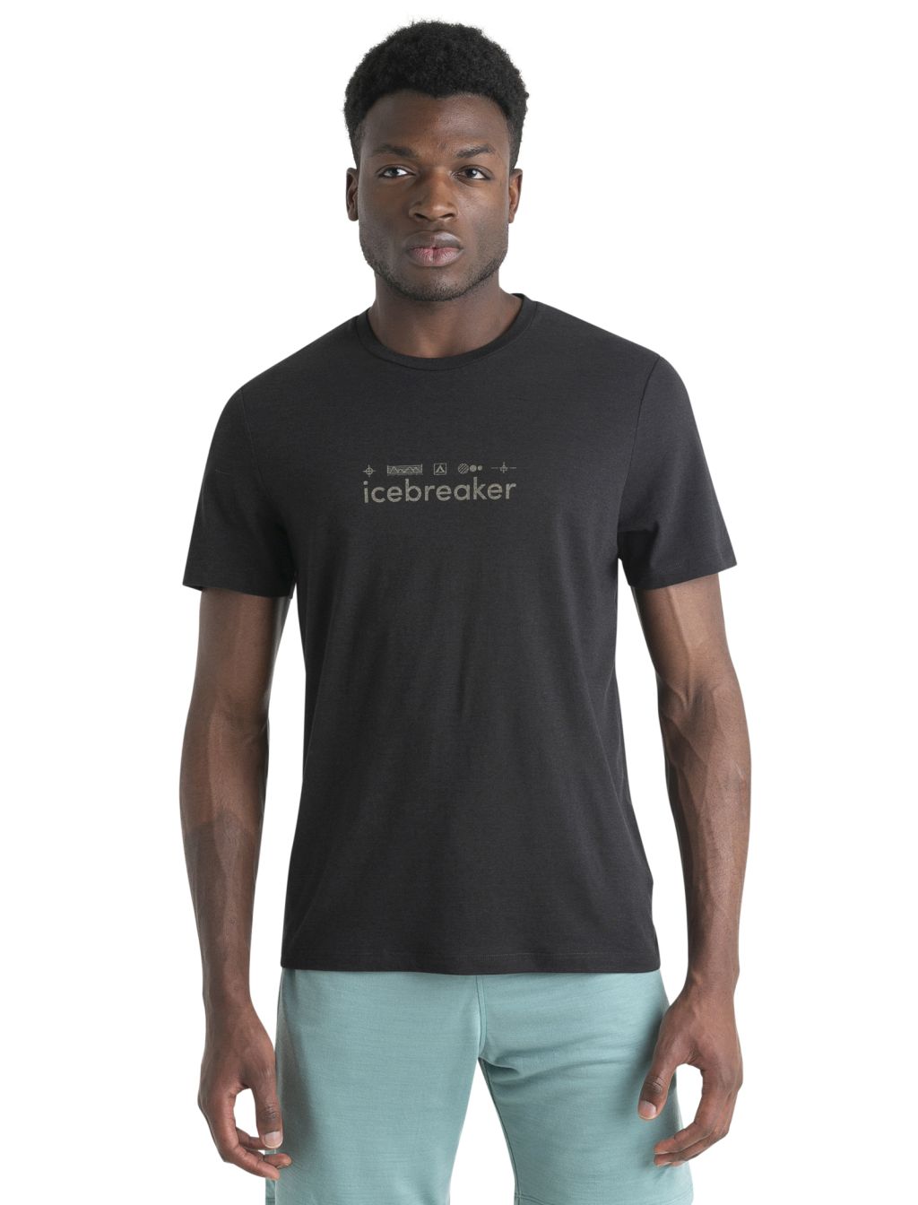 ICEBREAKER Mens Merino Central Classic SS Tee Nature Touring Club, Black velikost: L