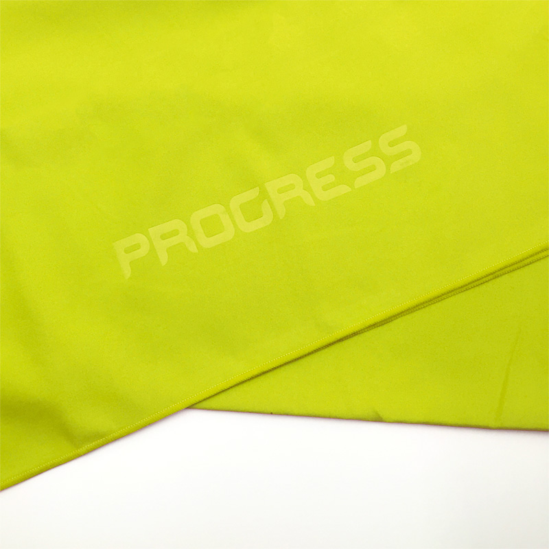 Rychleschnoucí ručník PROGRESS Towel-Lite 60 x 30 cm zelený Velikost: 60x30
