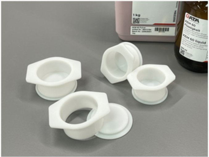 Qmould zalevaci formicky bile Metalco testing