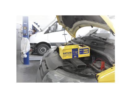Automatická nabíječka autobaterií GYS BATIUM 7/12, pro 6/12V