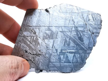 Meteorit Muonionalusta 53,7 gr. / řez