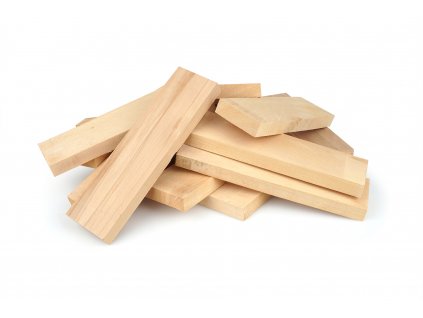 Dřevo na uzení, bukové hranoly o délce 30 cm, vlhkost do 12%