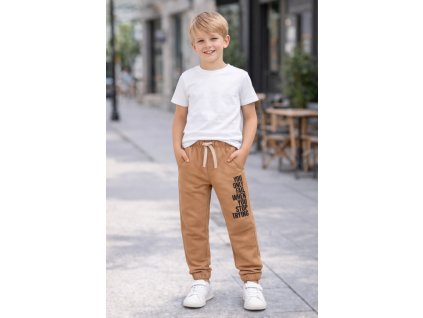 Chlapčenské športové tepláky s elastickým pásom a motivačným nápisom