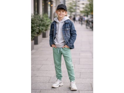 6973215b 51e9 4395 a665 888182891470