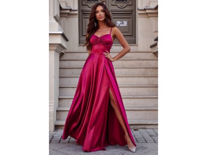 Dlhé saténové spoločenské šaty s korzetovým živôtikom, tenkými ramienkami a vysokým rozpárkom