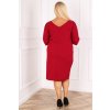 Dámske šaty pre moletky s výstrihom do V, 3/4 rukávom a dĺžkou po kolená.