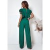 Elegantný dámsky overal s volánmi, výstrihom do V a širokými nohavicami