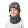 Chlapčenský zimný set – sivá pletená čiapka a nákrčník