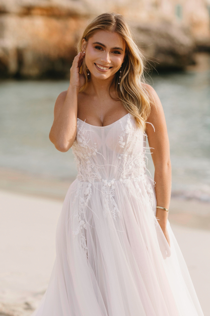 Svatební šaty Vicky MiaBella