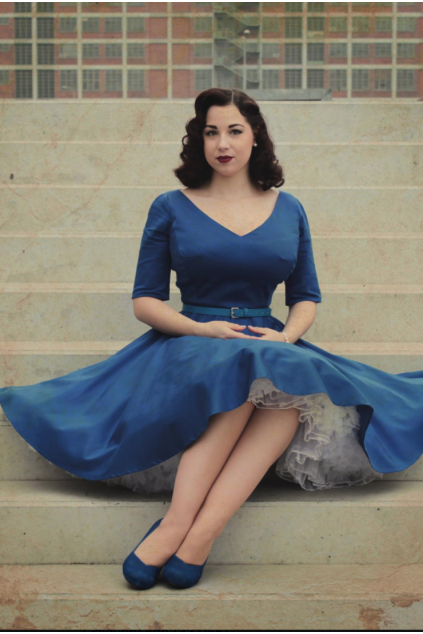 Modré společenské šaty s rukávy MiaBella