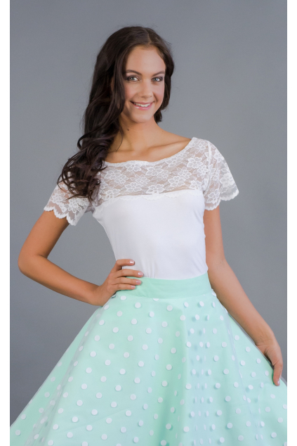 Bílé triko s krajkovým sedlem a rukávy MiaBella