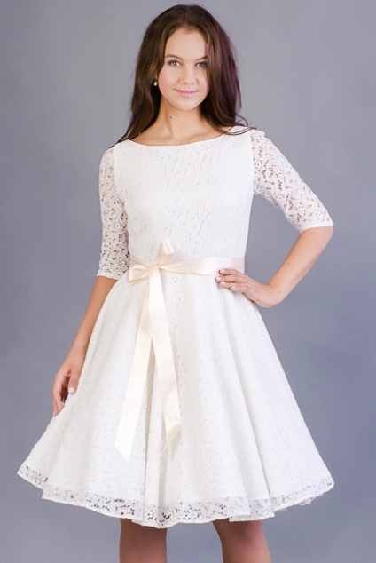 Celokrajkové svatební šaty ADELE s rukávy MiaBella