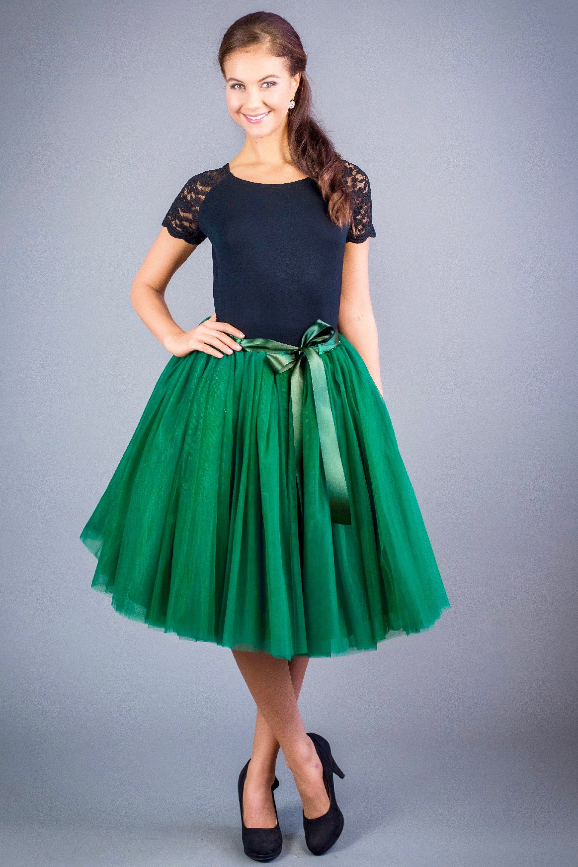 Tylová TUTU sukně smaragdová pod kolená - 60 cm
