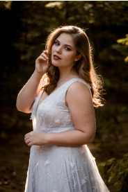 sedo-modre svatebni saty