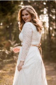 Celokrajkové svatební šaty ADELE PLUS – zadní pohled