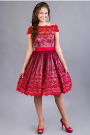 Folklórní svatební šaty PLUS – silueta modelu