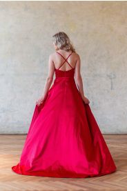 Červené společenské šaty EVA - více barev – elegantní detail