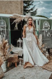 Svatební šaty Krajkové boho šaty Davine – detail střihu