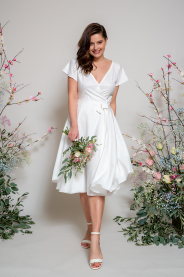 Midi zavinovací šaty s výstřihem véčko & lodička (otáčecí) (Barva Švestková  /prune/, Střih 44 a větší)