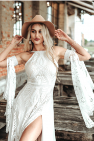 2223 14 netradicni krajkove saty evelyn