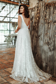 2244 11 trpytive svatebni saty amelie