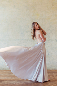 Vzorkové šaty - společenské EVA – silueta modelu