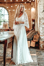 2338 krajkove svatebni saty angel plus