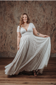 2341 12 romanticke krajkove saty lola plus