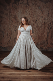 2341 14 romanticke krajkove saty lola plus