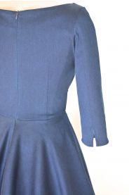 ADELE retro šaty modré denim – detail střihu